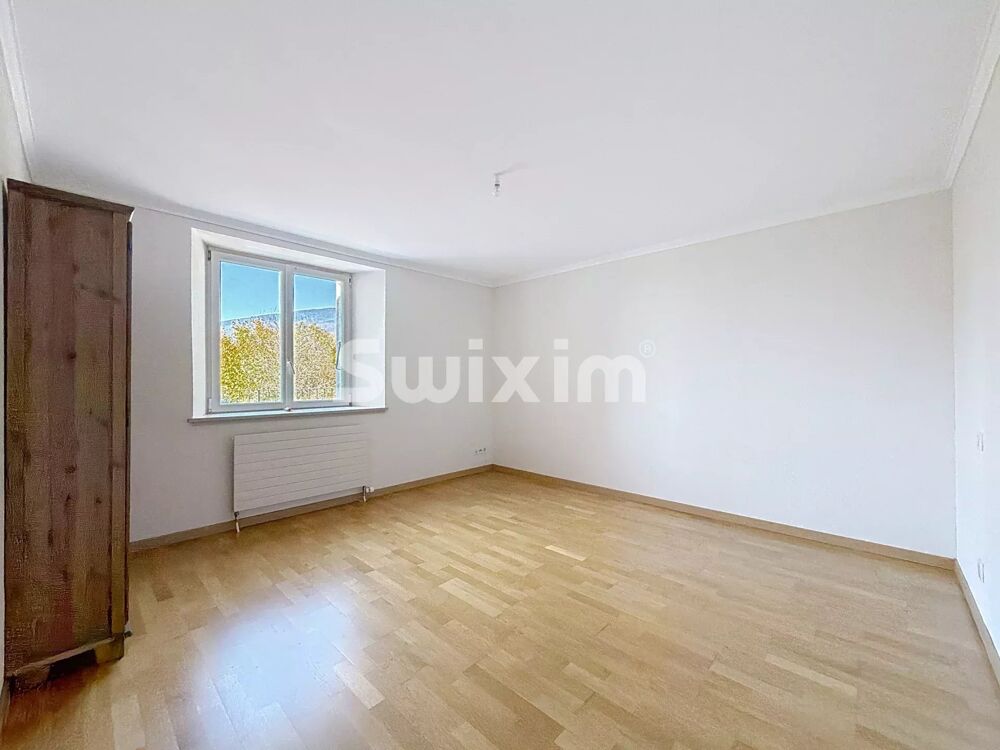 � vendre  Maison Saint-Jean-de-Gonville (01630)