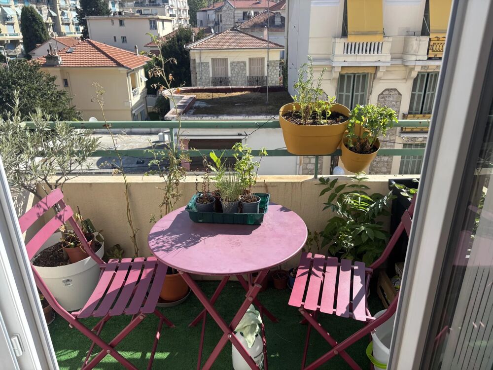 Vente Appartement Magnifique 2 pièces Rénové - Nice Nord Nice