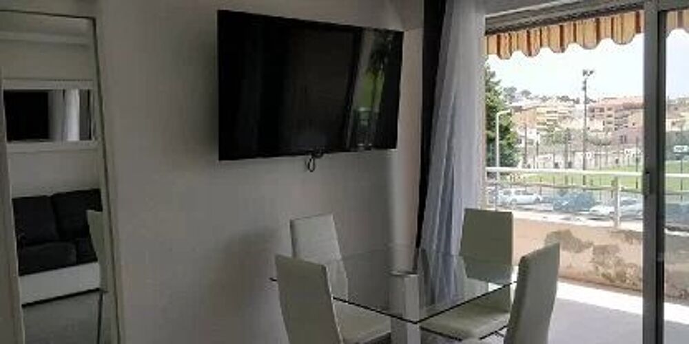 Deux pièces avec terrasse sur Vallauris