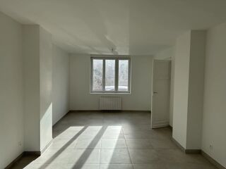  Maison à louer 5 pièces 125 m²
