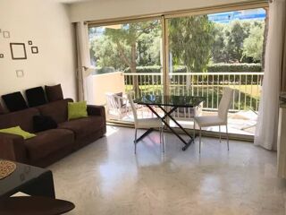  Appartement à louer 2 pièces 37 m²