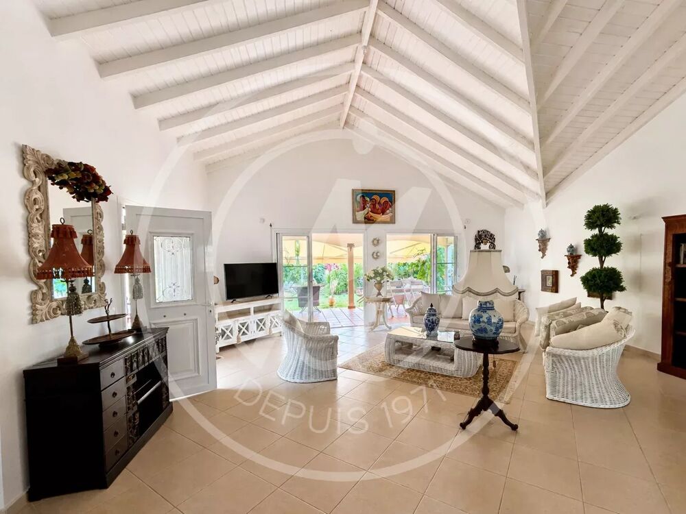À VENDRE : MAISON T4 DE PLAIN-PIED À PETIT-BOURG (VERNOU) - 550