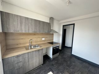  Appartement à louer 3 pièces 52 m²