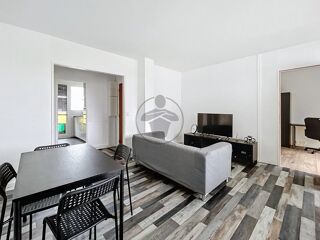  Appartement à louer 4 pièces 68 m²