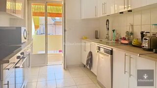  Immeuble � vendre 14 pi�ces 235 m�