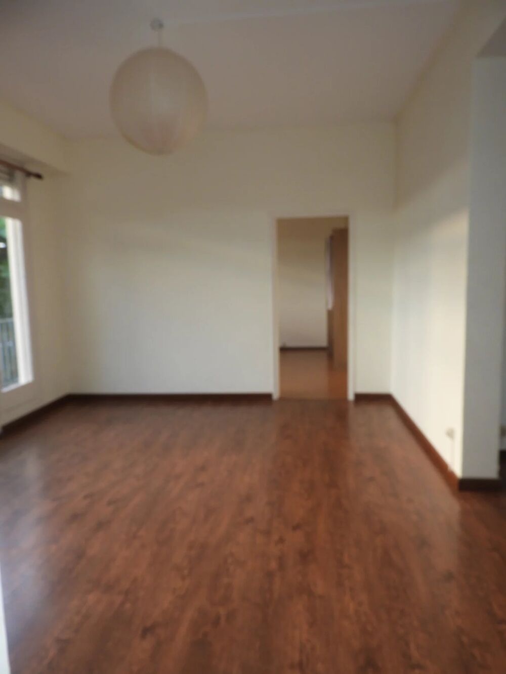 Vente Maison Maison - 10 pièces - 200 m² Sainte-suzanne