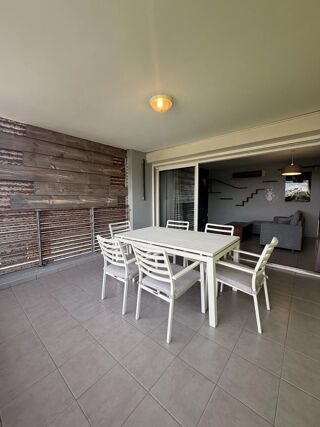  Appartement à louer 3 pièces 66 m²