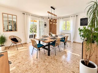  Maison à vendre 8 pièces 203 m²