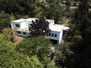  Maison � vendre 6 pi�ces 242 m�