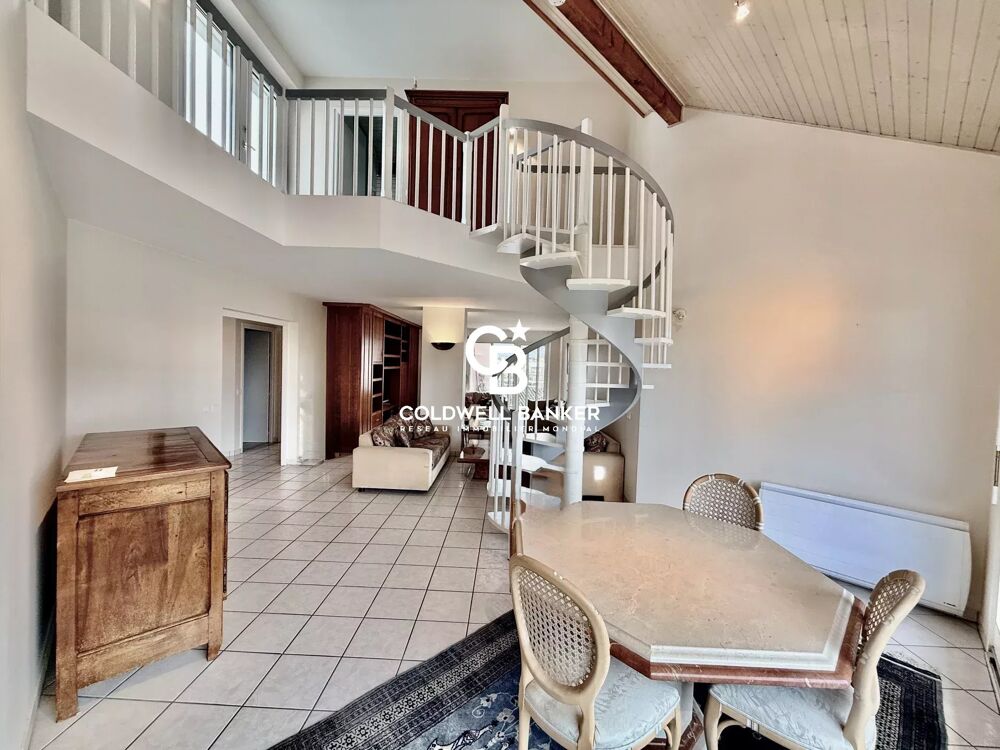 Vente Appartement Magnifique attique en duplex dans une jolie copro d'Ambilly 7410 Ambilly