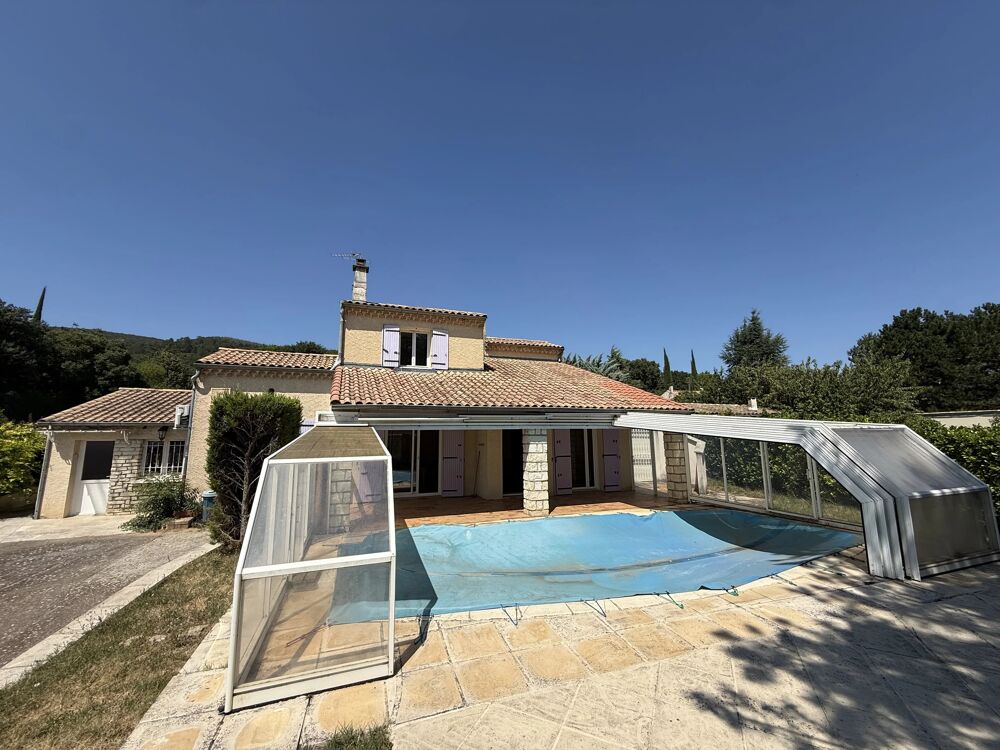 Villa 6 pièces de 145 m² à Sauzet avec piscine