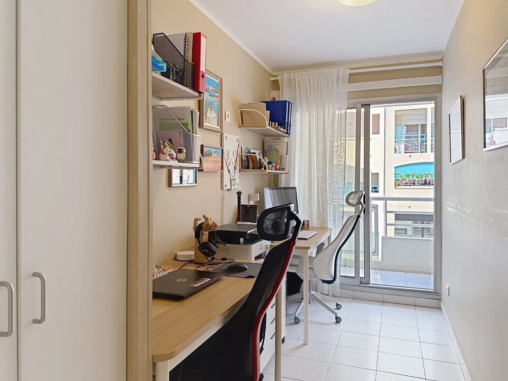 à vendre  Appartement Antibes (06600)