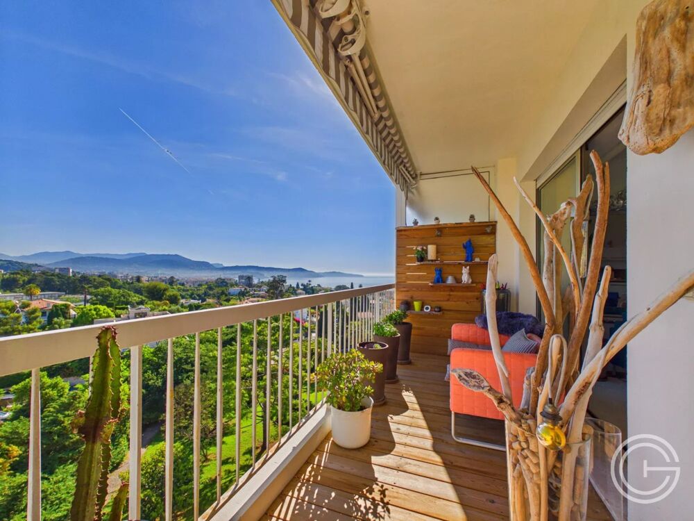 Appartement 4 pièces - Terrasse - Cave - NICE FABRON