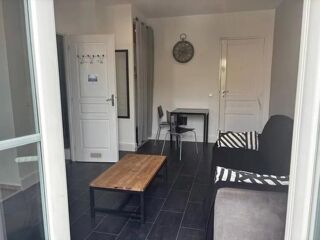  Appartement à louer 1 pièce 22 m²