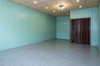  Immeuble à vendre 4 pièces 186 m²