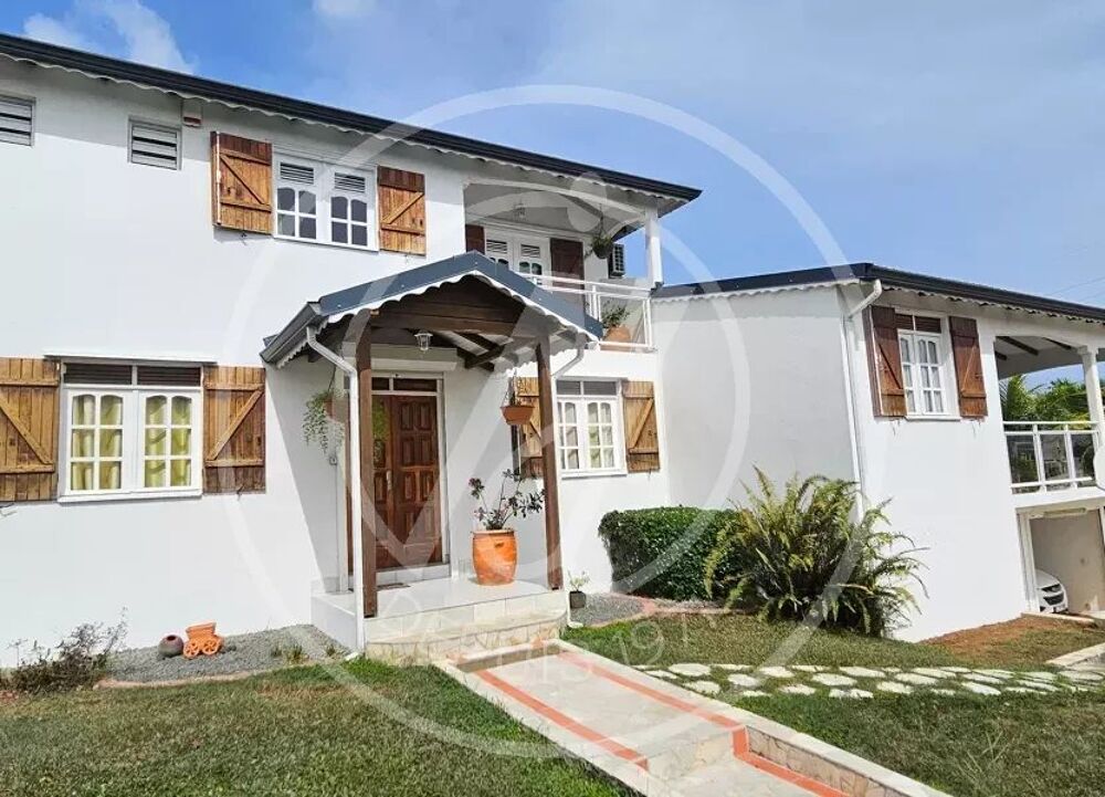 Vente Maison A VENDRE 680 000 euros -VILLA T6 - BAIE MAHAULT- VUE MER Baie-mahault