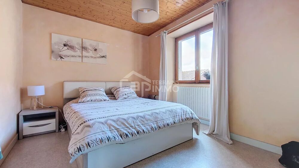 � vendre  Maison Orcier (74550)