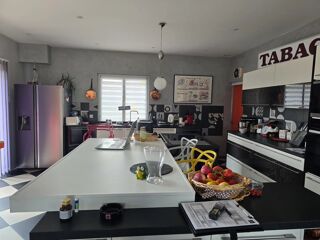  Maison à vendre 7 pièces 222 m²