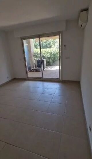  Appartement à louer 2 pièces 47 m²