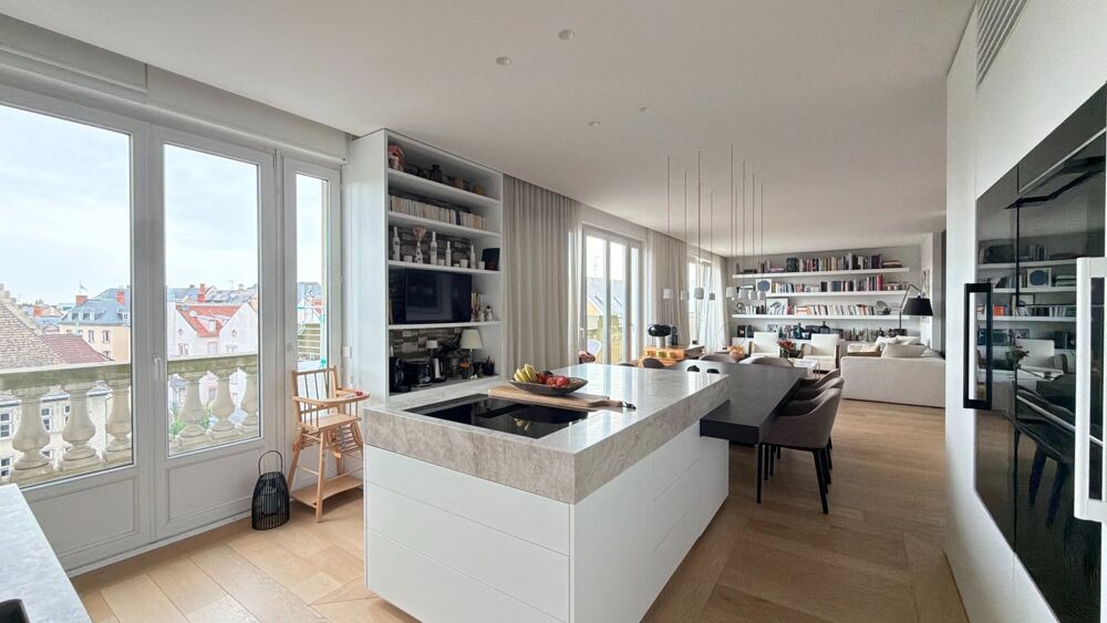 STRASBOURG CENTRE, appartement d'exception de 115 m² dans immeub
