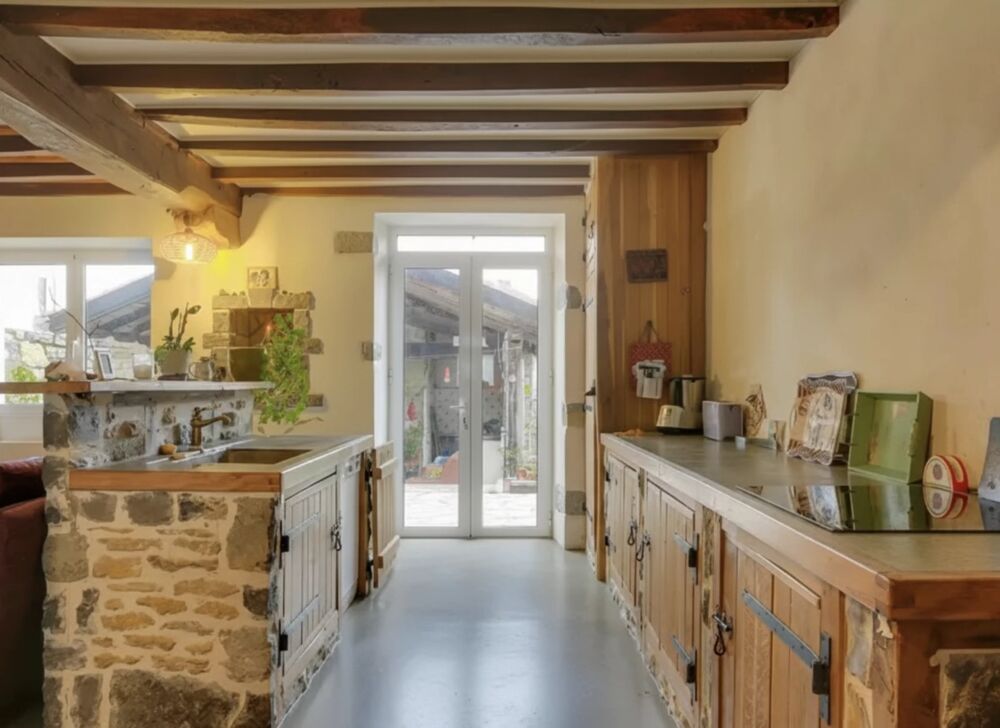 IRISSARRY, PAYS BASQUE INTÉRIEUR