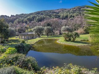  Maison � vendre 15 + pi�ces 857 m�