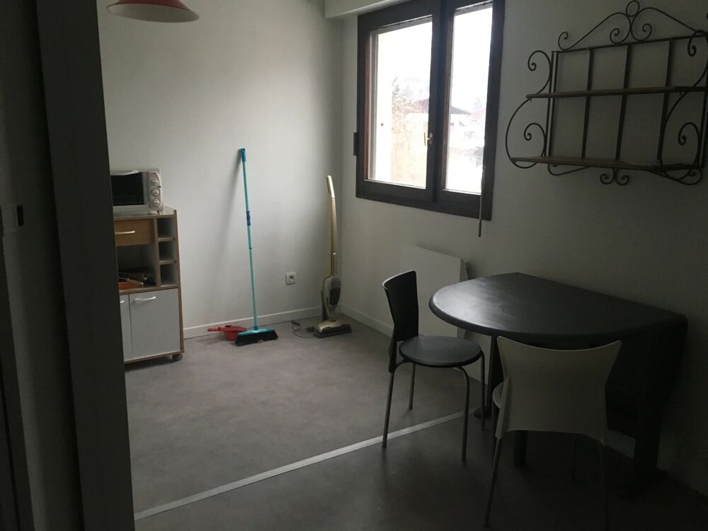 Location Appartement Studio 2ème/Ascenseur - SALLANCHES (Dom.de Warens) - 25 m² Sallanches