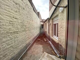  Immeuble � vendre 11 pi�ces 225 m�