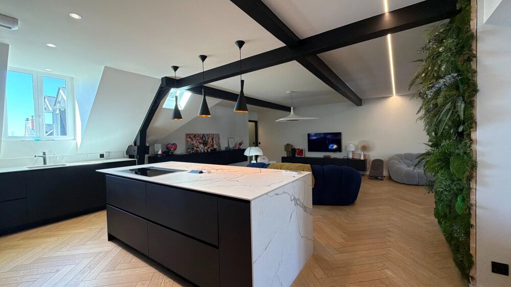 Avenue des Vosges, Superbe appartement 5 pièces