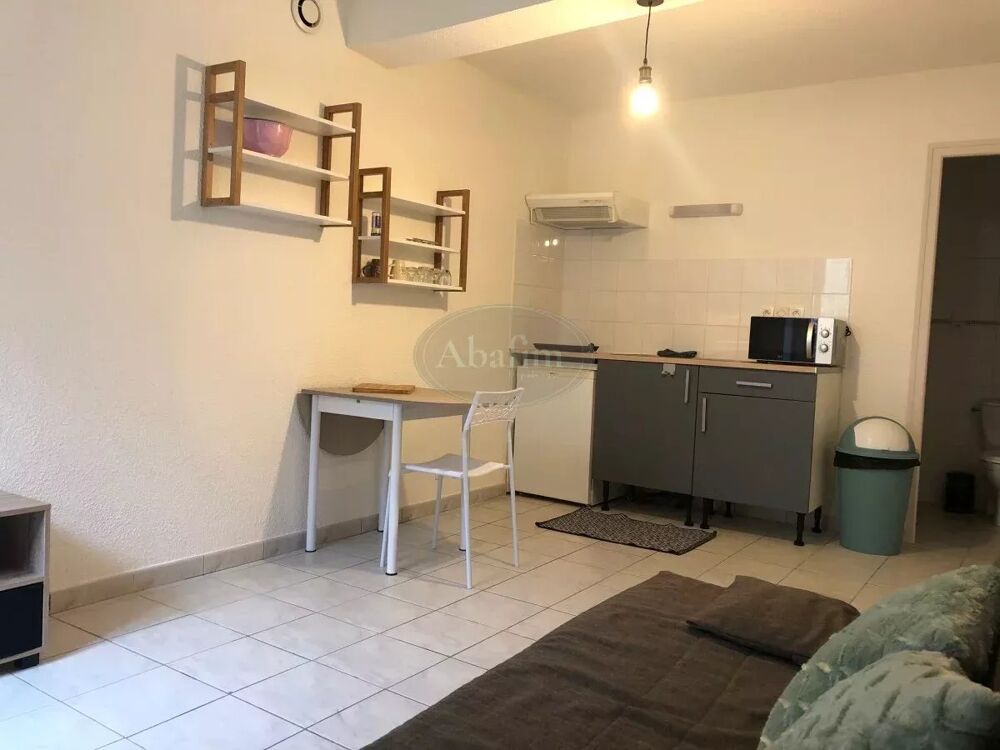 Vente Immeuble Immeuble locatif  8 studios Orthez