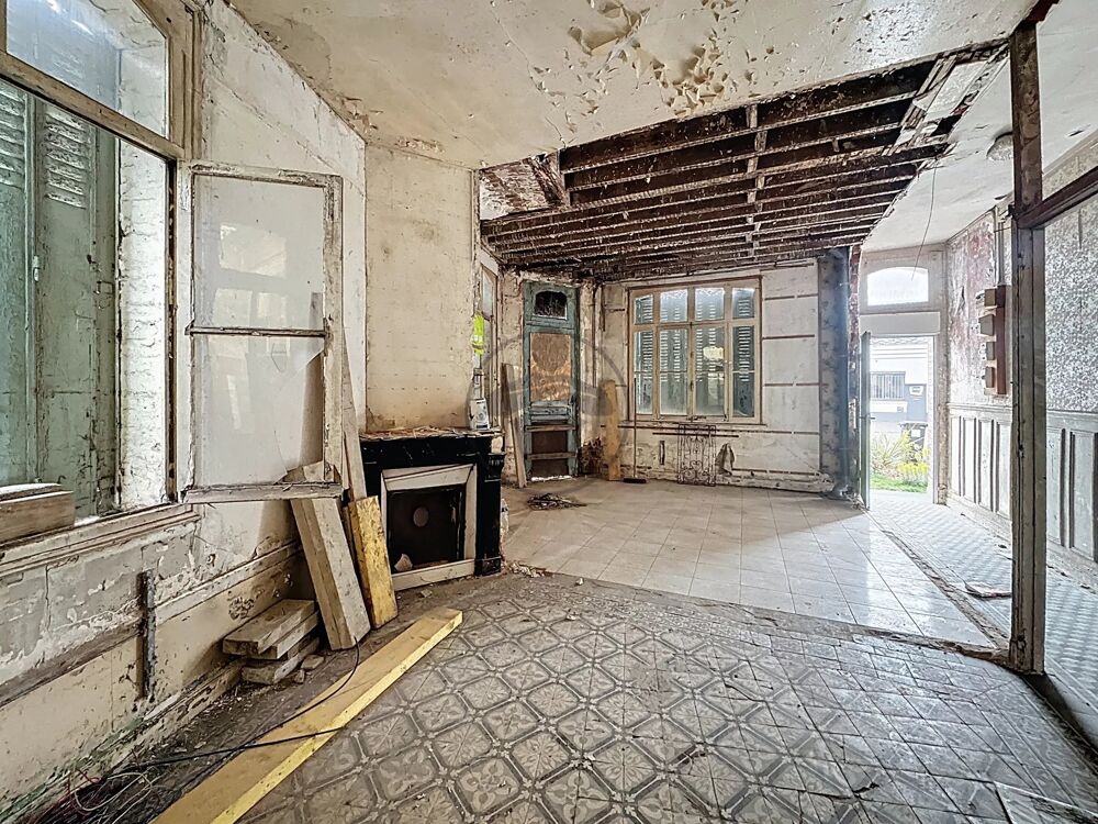 Maison de ville à rénover ou diviser