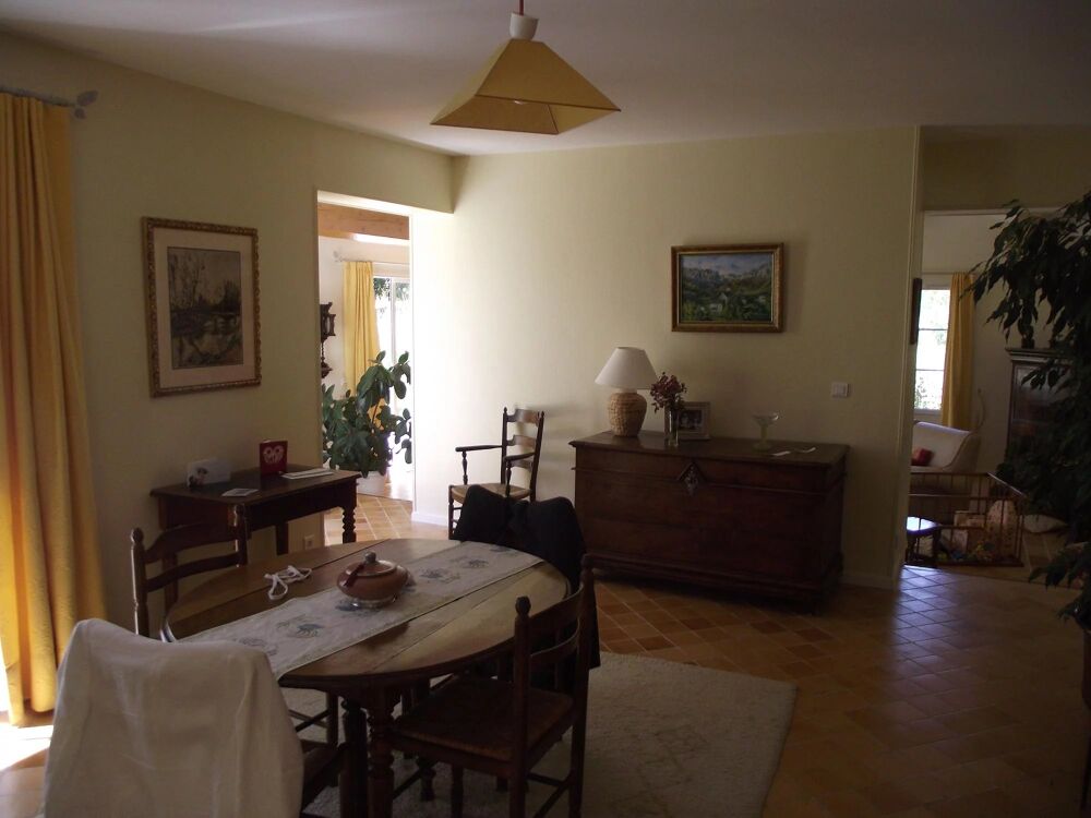 Vente Maison VILLA FAMILIALE 5 CHAMBRES À SAINT-ROMAIN-DE-BENET Saint-romain-de-benet