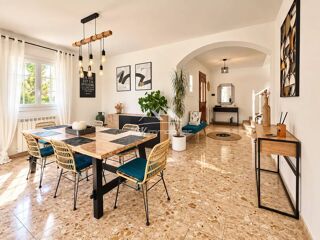  Maison à vendre 8 pièces 203 m²