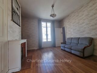  Immeuble  vendre 8 pices 109 m