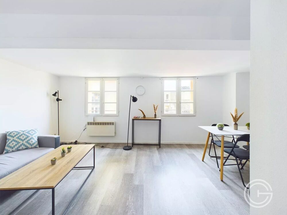 Vente Appartement APPARTEMENT - 3 PIECES -  RUE DE LA CONDAMINE - VIEUX NICE Nice