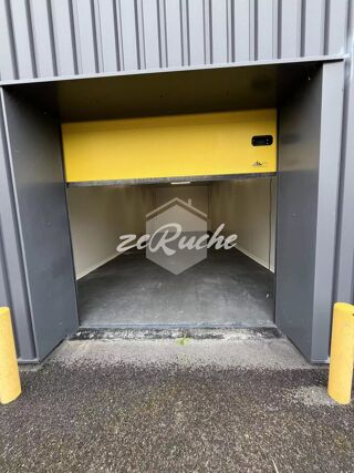  Parking / Garage � louer 75 m�