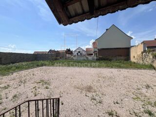  Immeuble à vendre 6 pièces 140 m²