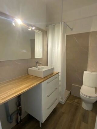  Appartement à louer 1 pièce 29 m²