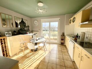  Appartement � vendre 3 pi�ces 82 m�