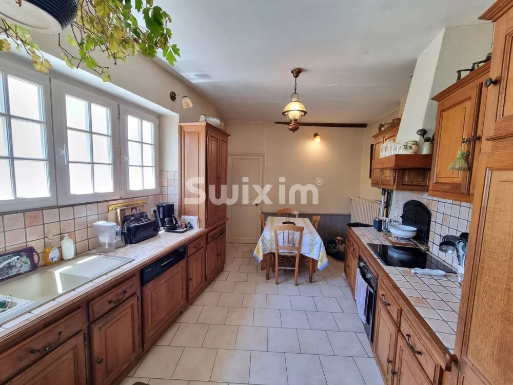 Vente Maison Ancien Presbytère de 175m² - 5 chambres et terrain de 3218m² Tannay