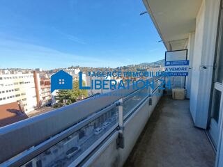 Vente Appartement T5 de 107m² à Rénover avec balcon et Garage Saint-Étienne