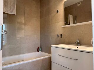  Appartement à louer 1 pièce 30 m²