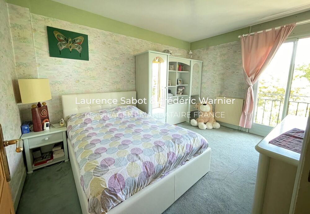 � vendre  Maison Rueil-Malmaison (92500)