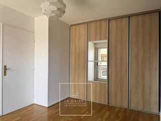  Appartement à louer 2 pièces 43 m²