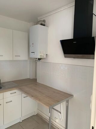  Appartement à louer 4 pièces 67 m²