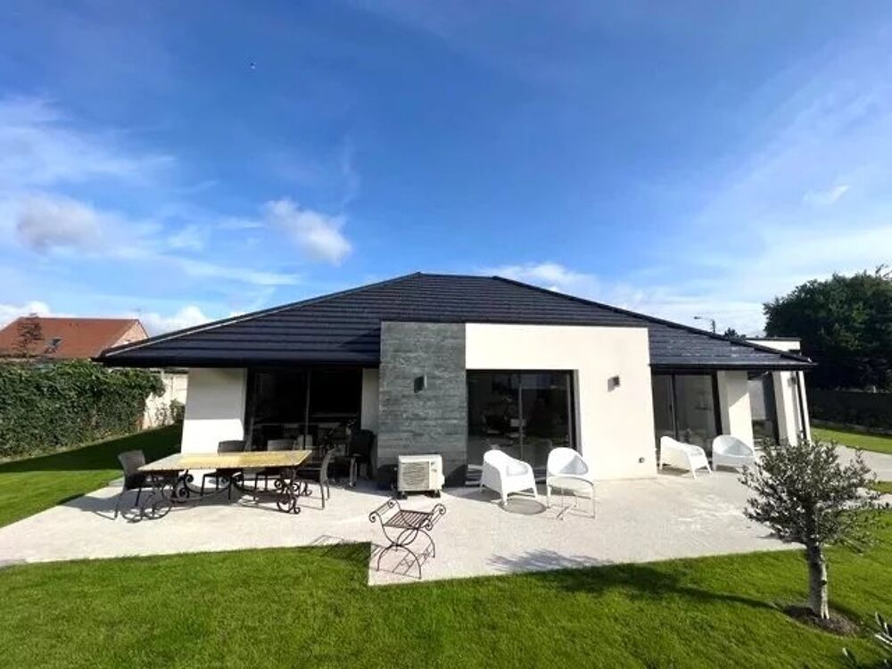 Maison 5 pièces 137 m² · à Bauvin · 137 m² · 630 000 €