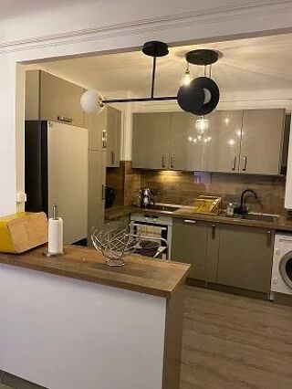  Appartement à louer 2 pièces 55 m²