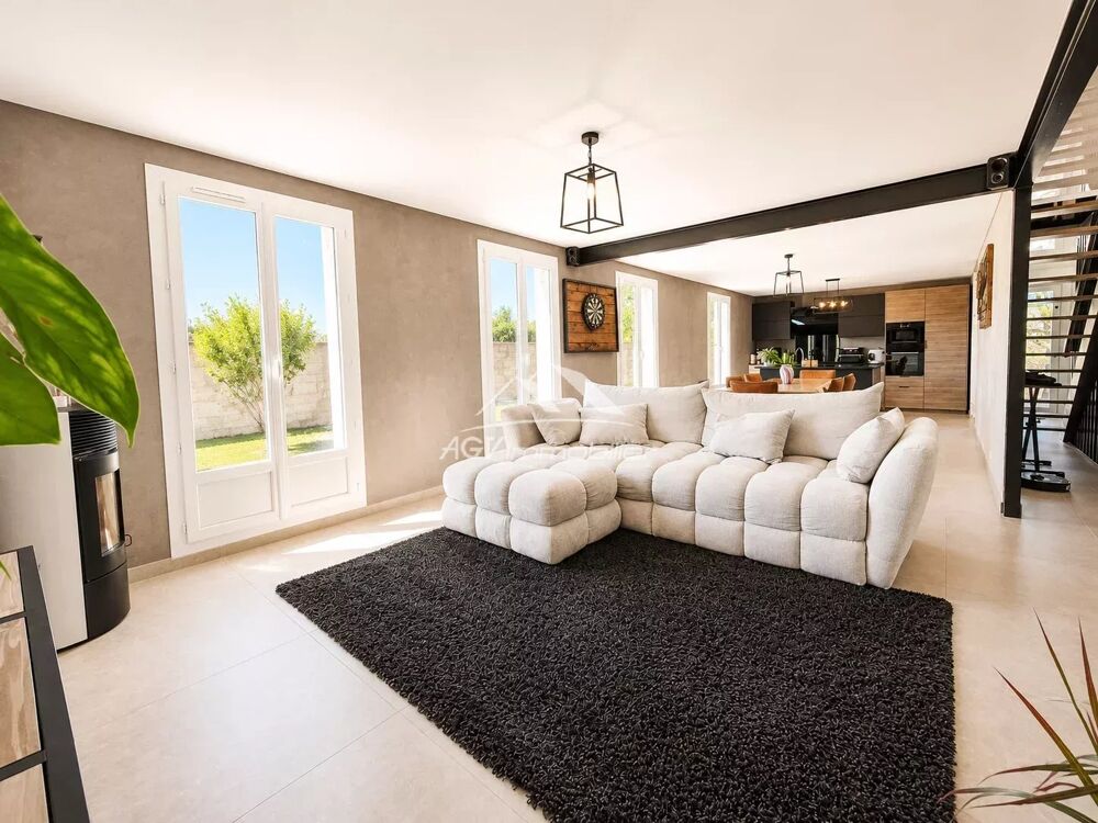 Saint Julien Les Rosiers, villa 4 chambres + piscine