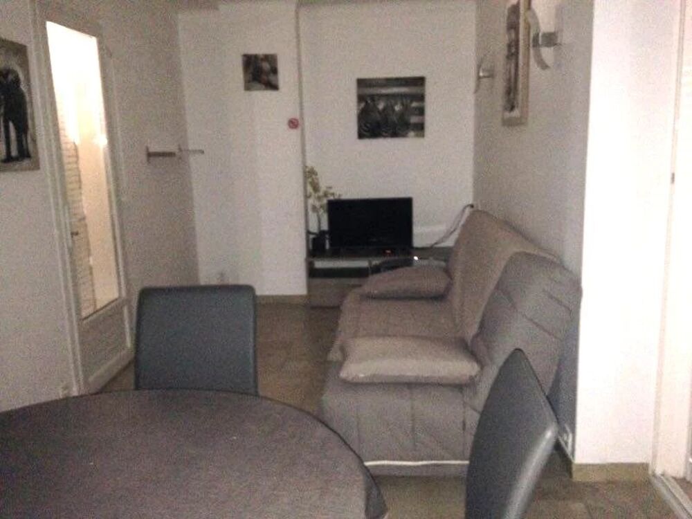 Location Appartement Studio de 32m² avec terrasse de 25m² Antibes