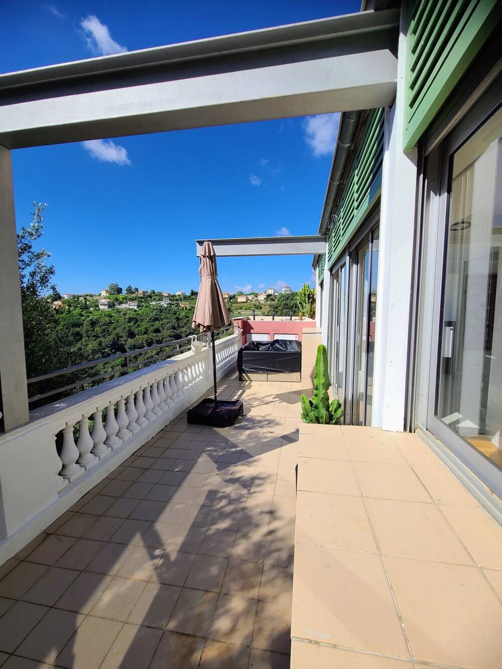 Nice Pessicart - Magnifique 3 pièces rénové de 77m² avec terrass